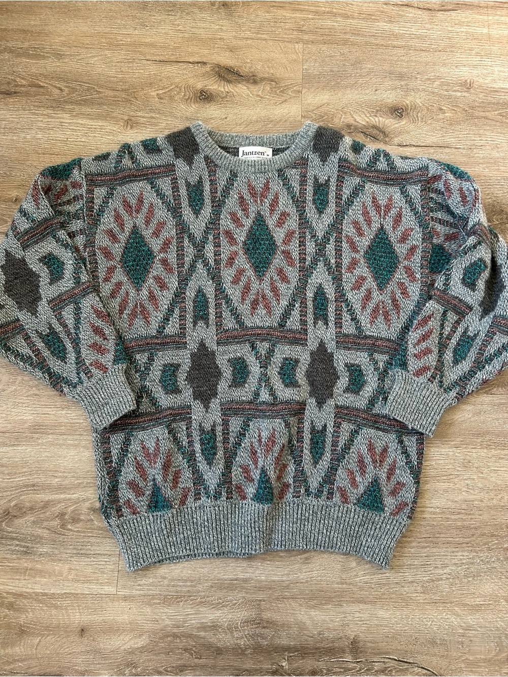 Vtg Jantzen Tribal Crewneck Sweater Made in Canada
